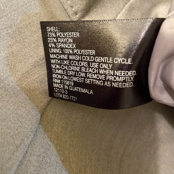 Worthington Gray Pencil Skirt. Lined. Above the knee. - Picture 3 of 5